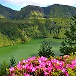 Lagoon's House * Sete Cidades