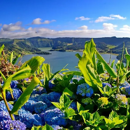 Lagoon's House Hébergement de vacances Sete Cidades