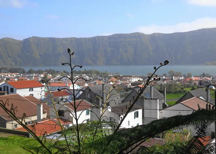 Lagoon's House * Sete Cidades