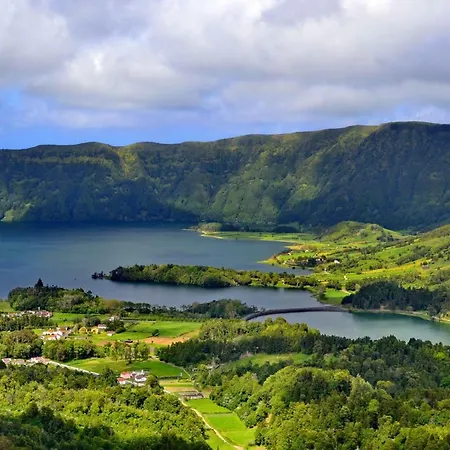 Lagoon's House Sete Cidades